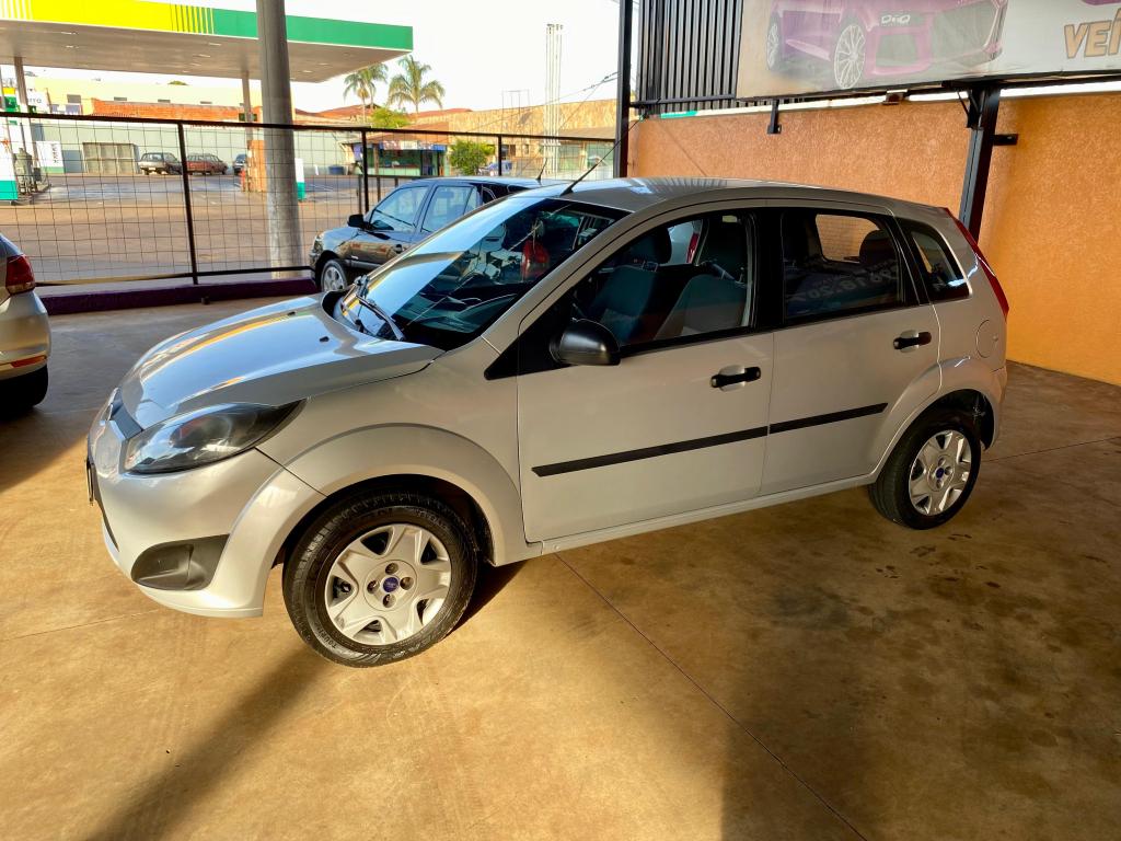 FORD Fiesta Hatch - Foto