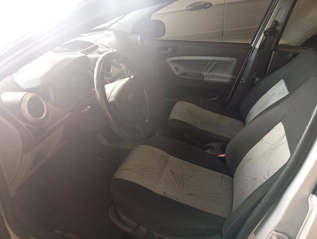 FORD Fiesta Hatch - Foto