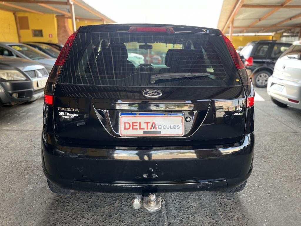 FORD Fiesta Hatch - Foto