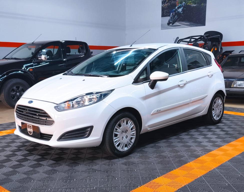FORD Fiesta Hatch - Foto