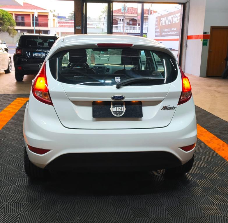 FORD Fiesta Hatch - Foto