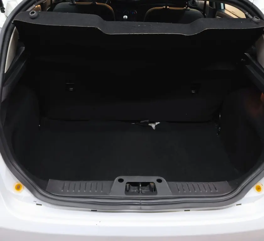 FORD Fiesta Hatch - Foto