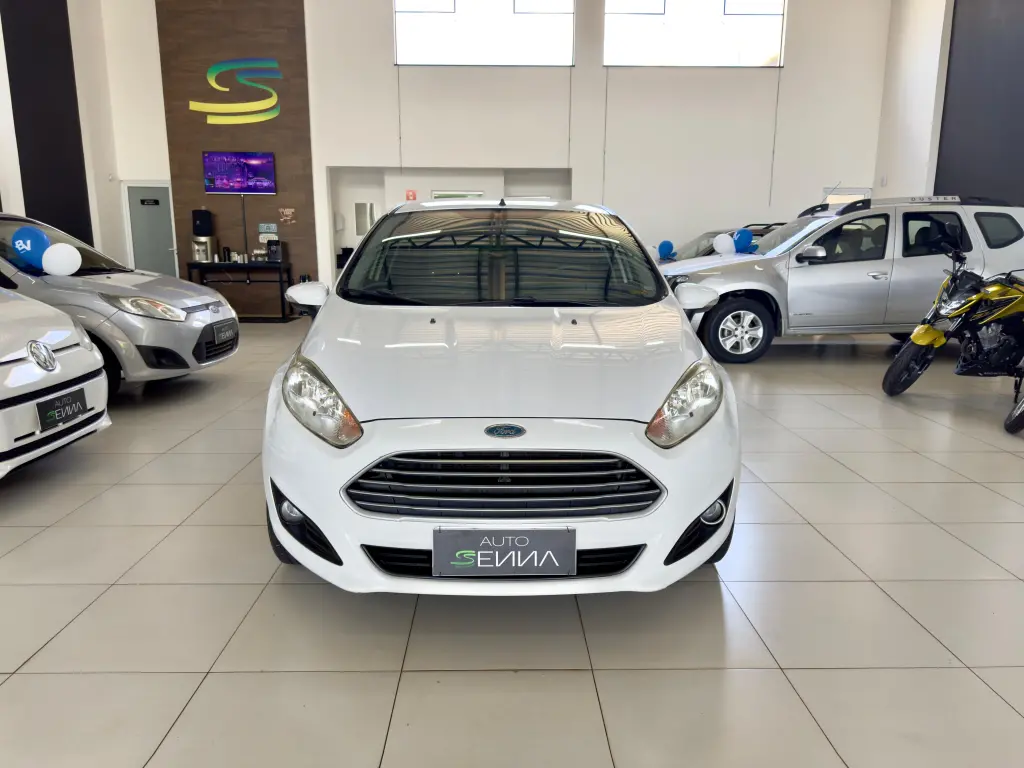 FORD Fiesta Hatch - Foto