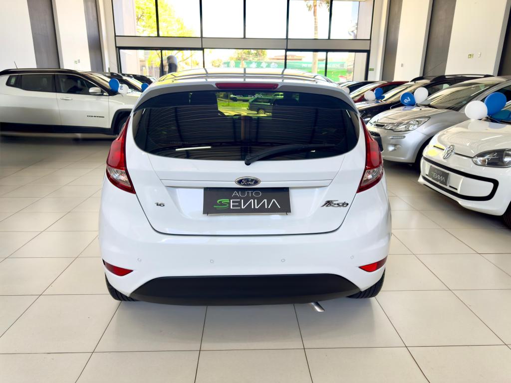 FORD Fiesta Hatch - Foto