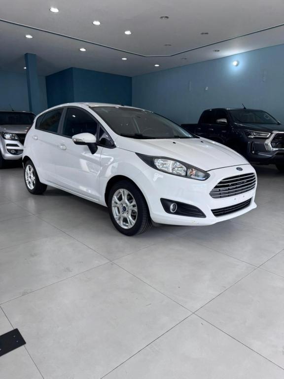 FORD Fiesta Hatch - Foto