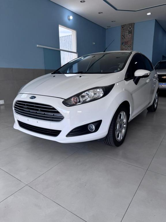 FORD Fiesta Hatch - Foto