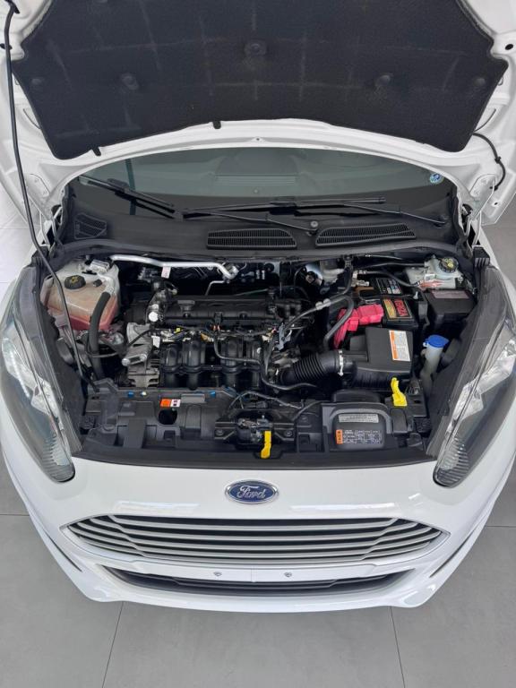 FORD Fiesta Hatch - Foto