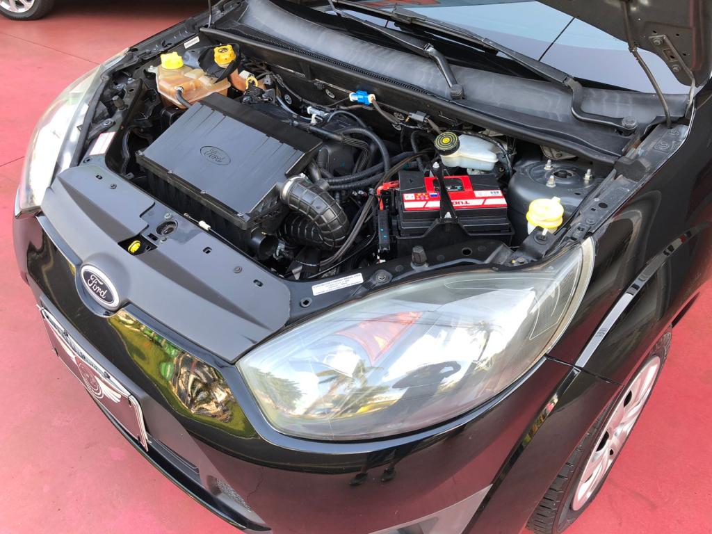 FORD Fiesta Hatch - Foto