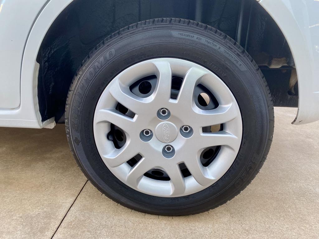 FORD Fiesta Hatch - Foto