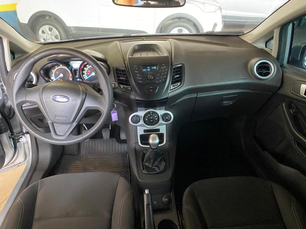 FORD Fiesta Hatch - Foto