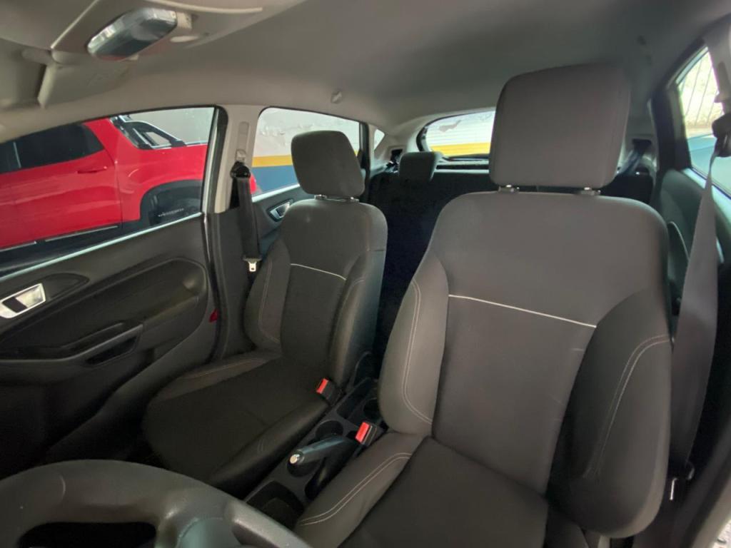 FORD Fiesta Hatch - Foto
