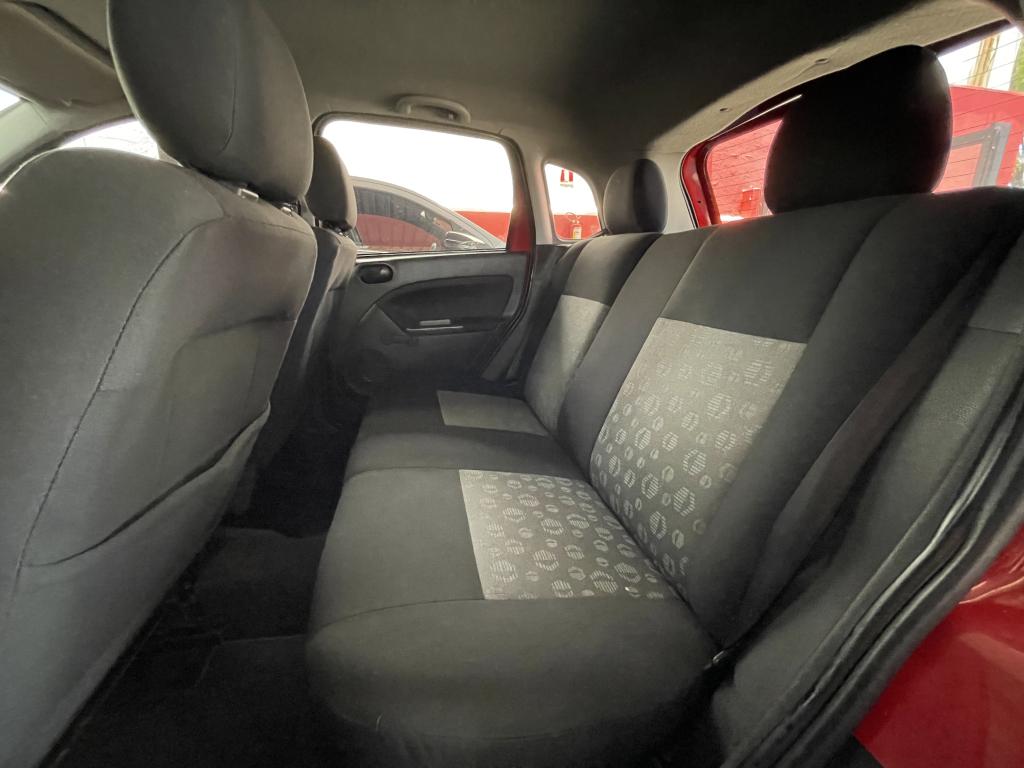 FORD Fiesta Hatch - Foto