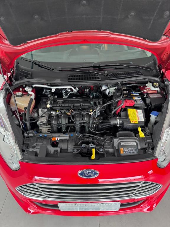 FORD Fiesta Hatch - Foto