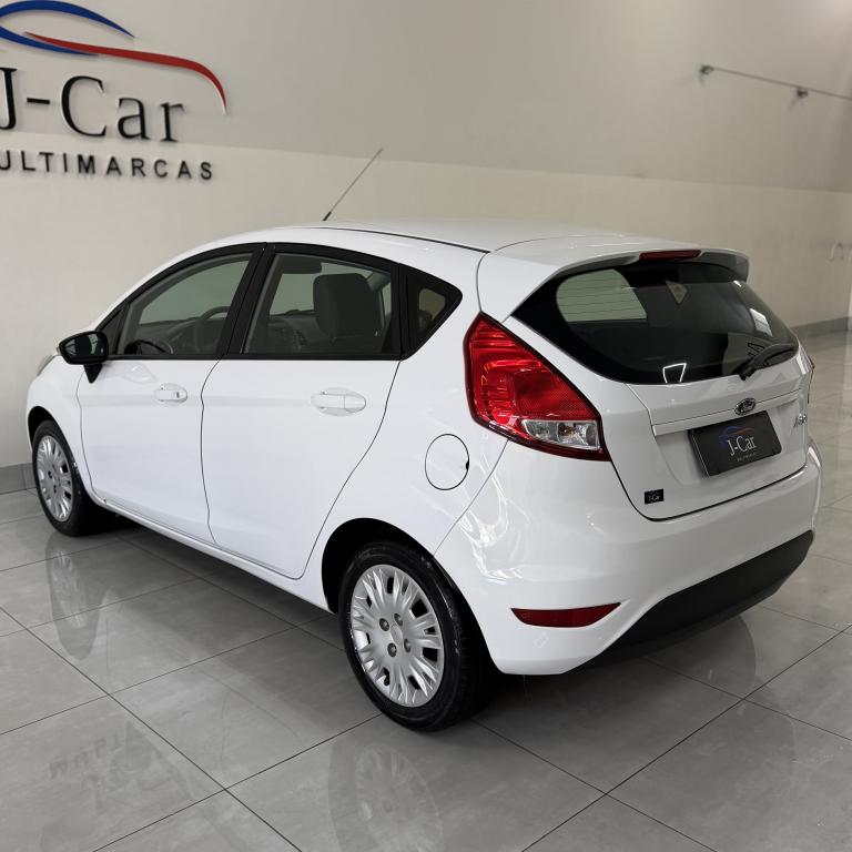 FORD Fiesta Hatch - Foto