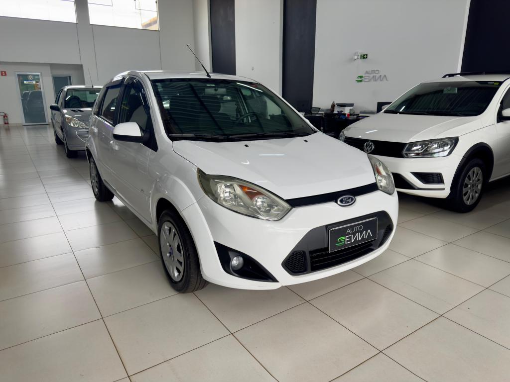 FORD Fiesta Hatch - Foto
