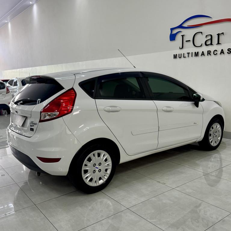 FORD Fiesta Hatch - Foto