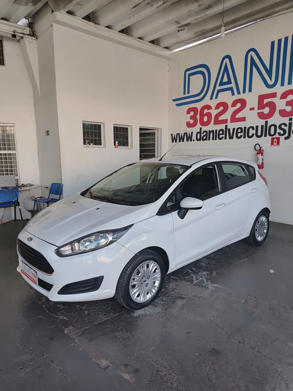 FORD Fiesta Hatch - Foto
