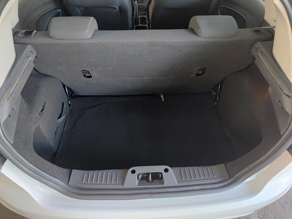 FORD Fiesta Hatch - Foto