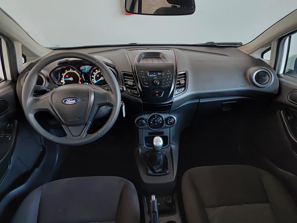 FORD Fiesta Hatch - Foto