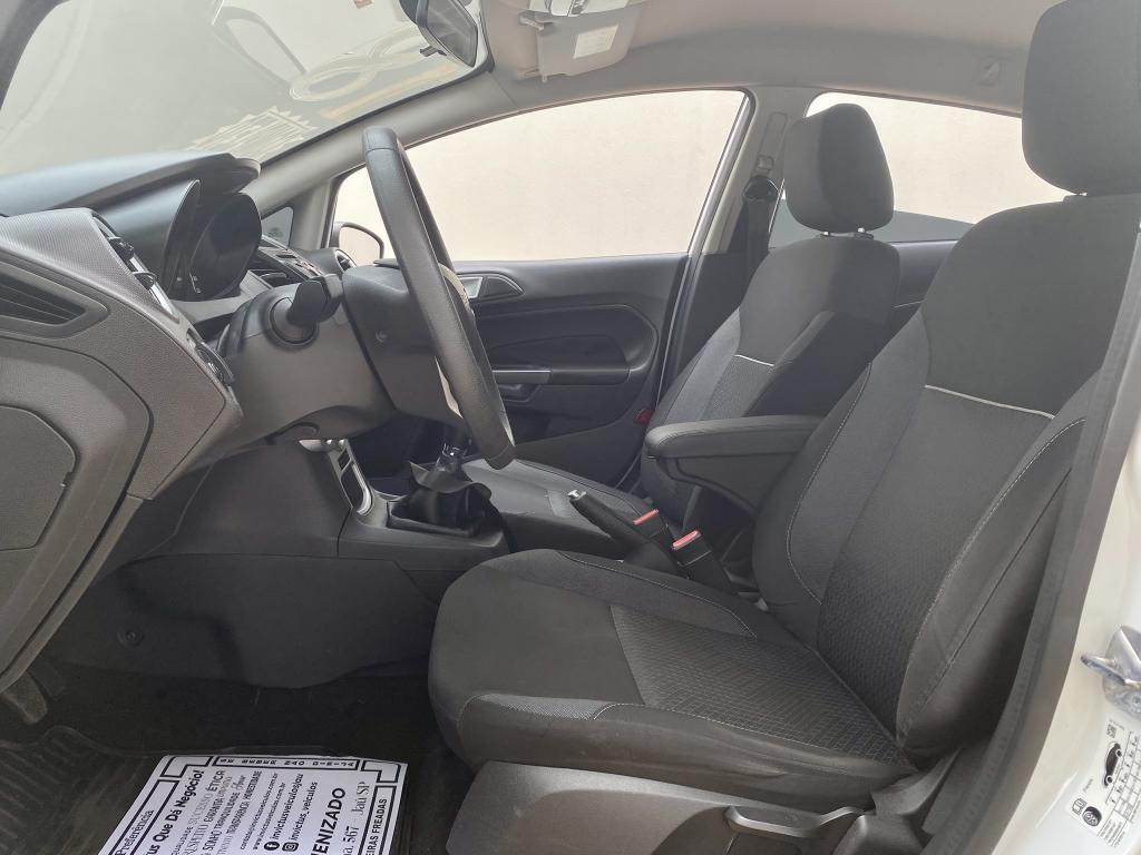 FORD Fiesta Hatch - Foto