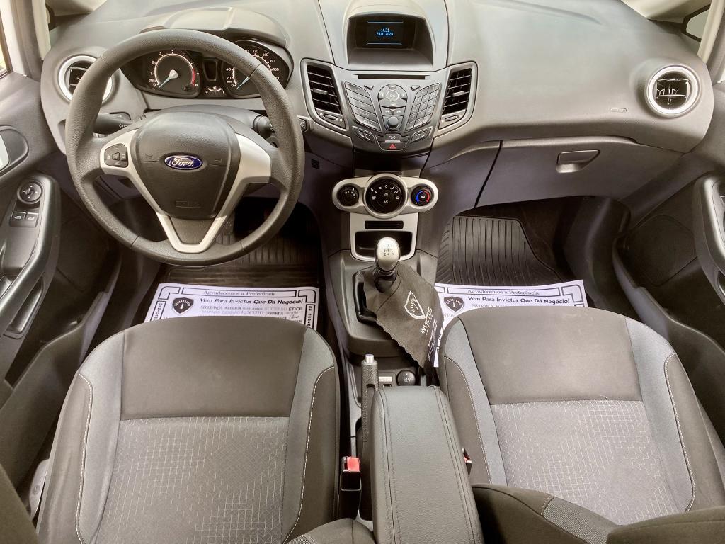 FORD Fiesta Hatch - Foto