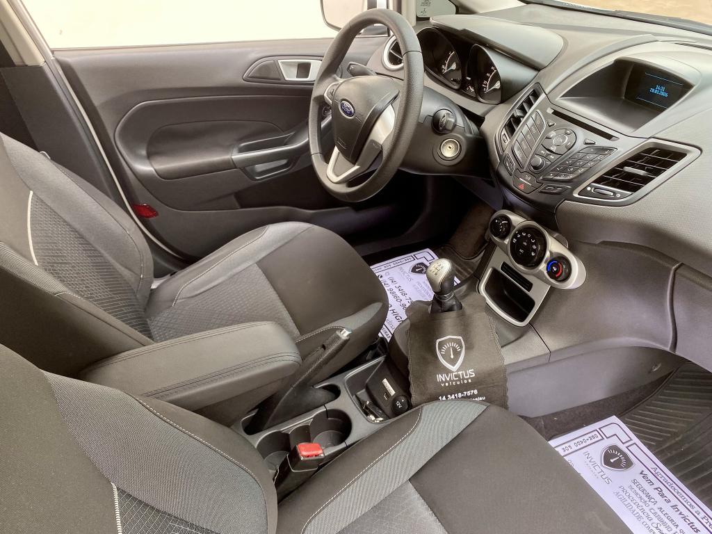 FORD Fiesta Hatch - Foto