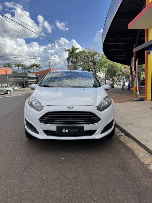 FORD Fiesta Hatch - Foto