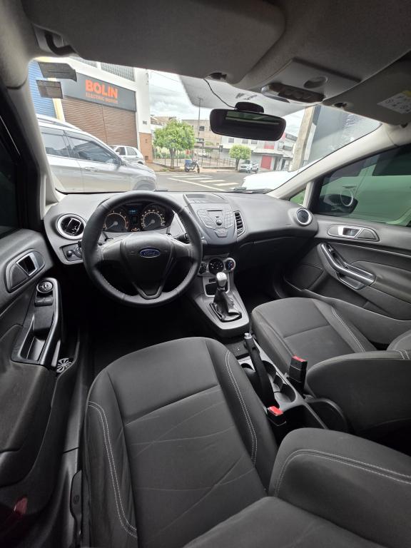 FORD Fiesta Hatch - Foto