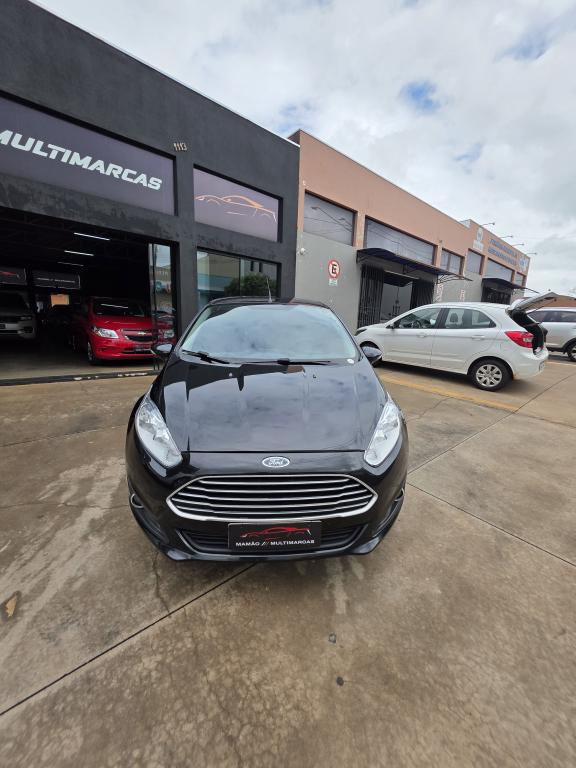 FORD Fiesta Hatch - Foto