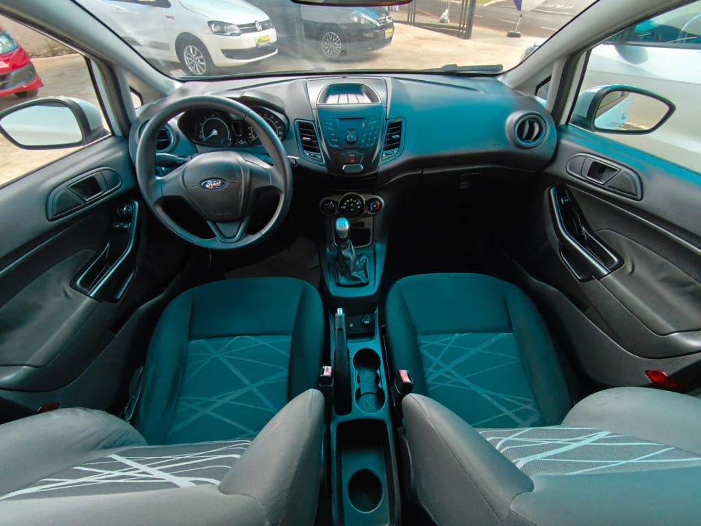 FORD Fiesta Hatch - Foto