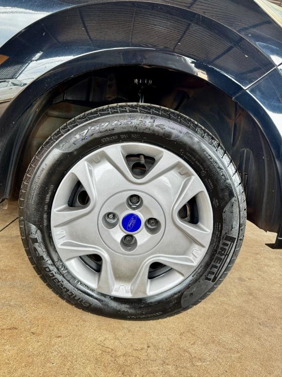 FORD Fiesta Hatch - Foto