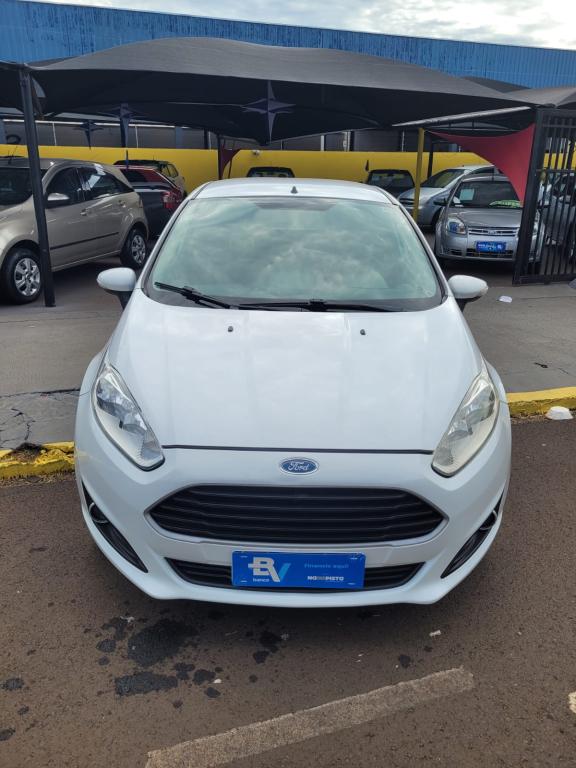 FORD Fiesta Hatch - Foto