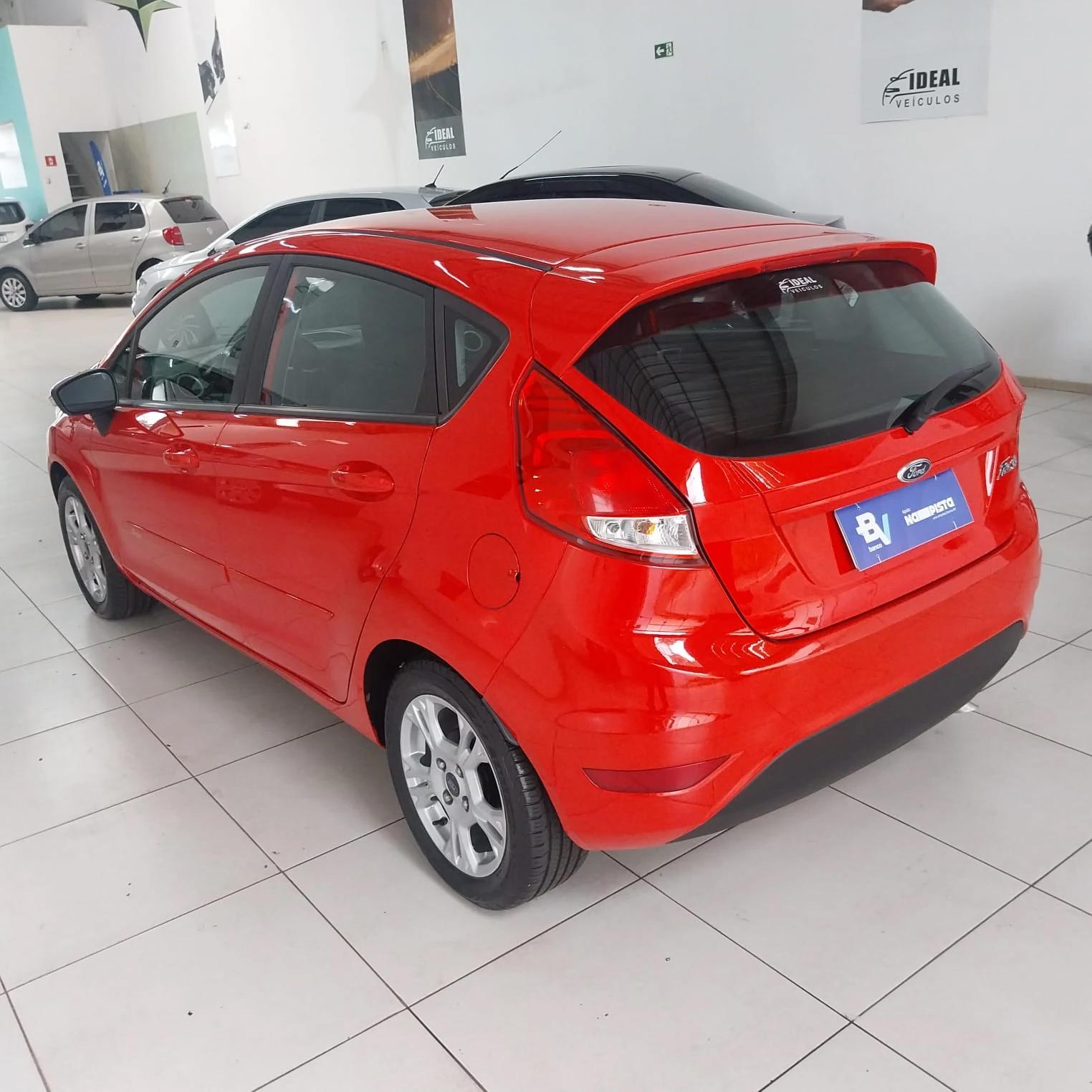 FORD Fiesta Hatch - Foto
