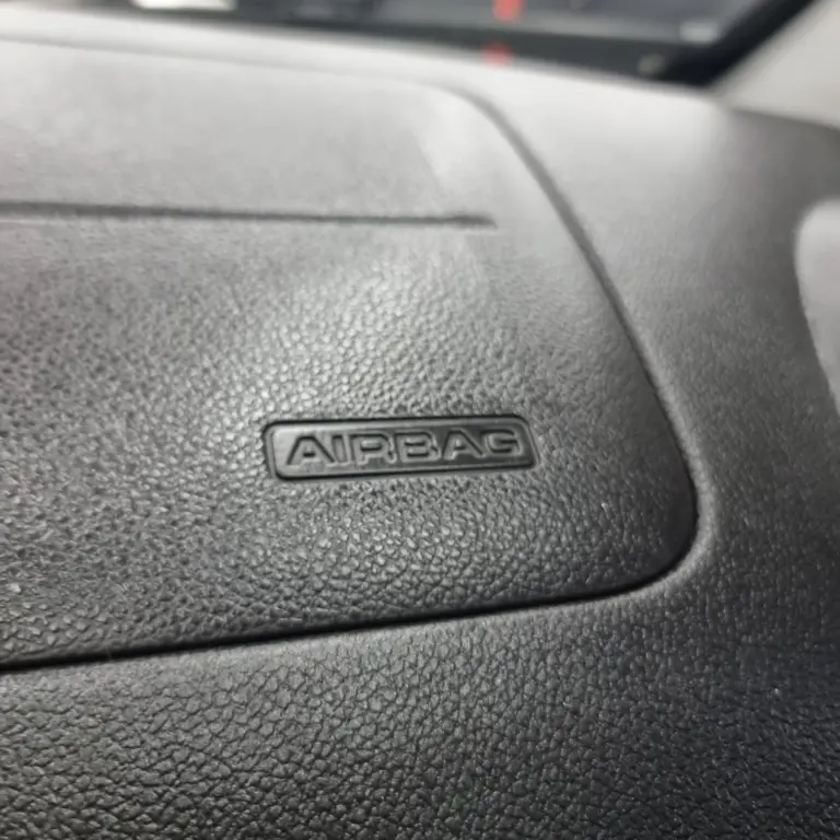 FORD Fiesta Hatch - Foto