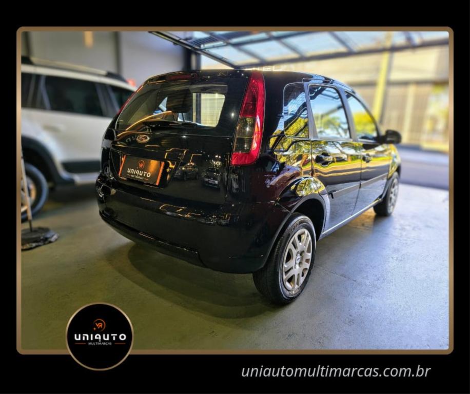 FORD Fiesta Hatch - Foto