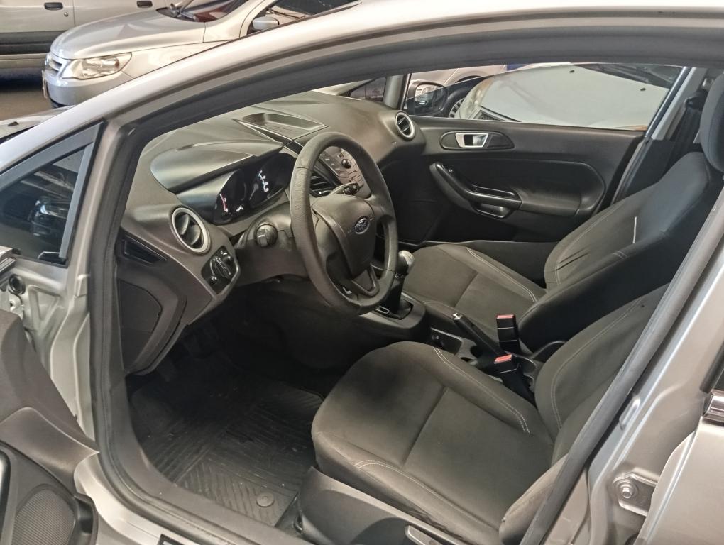 FORD Fiesta Hatch - Foto