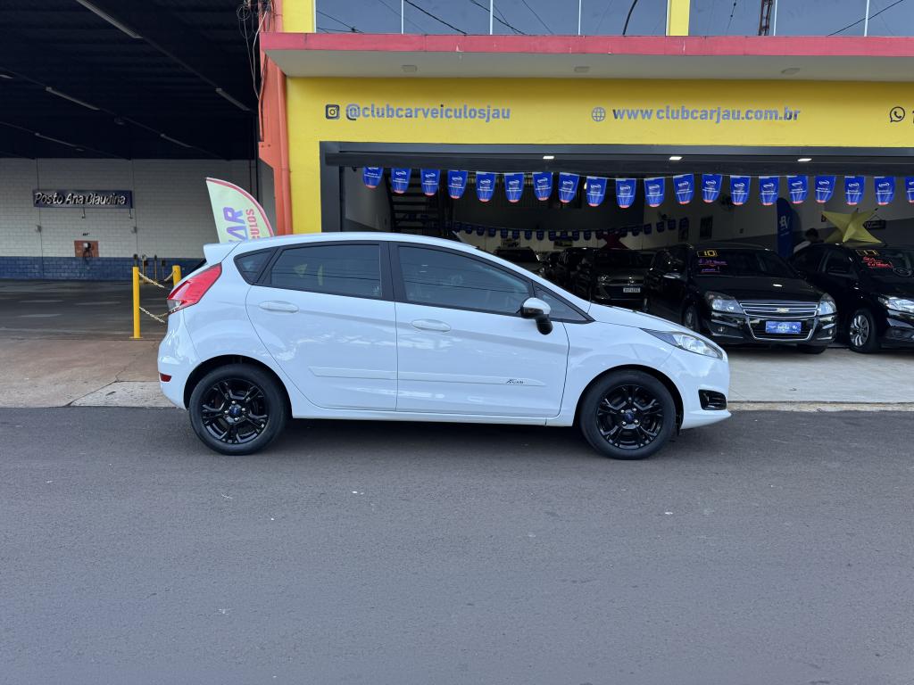 FORD Fiesta Hatch