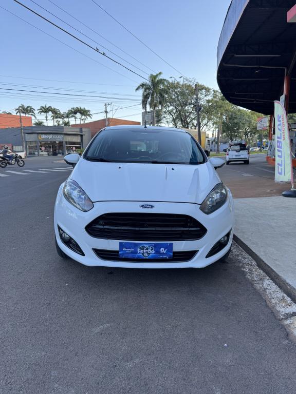 FORD Fiesta Hatch - Foto