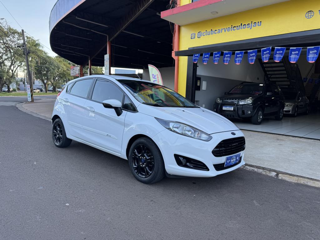 FORD Fiesta Hatch - Foto