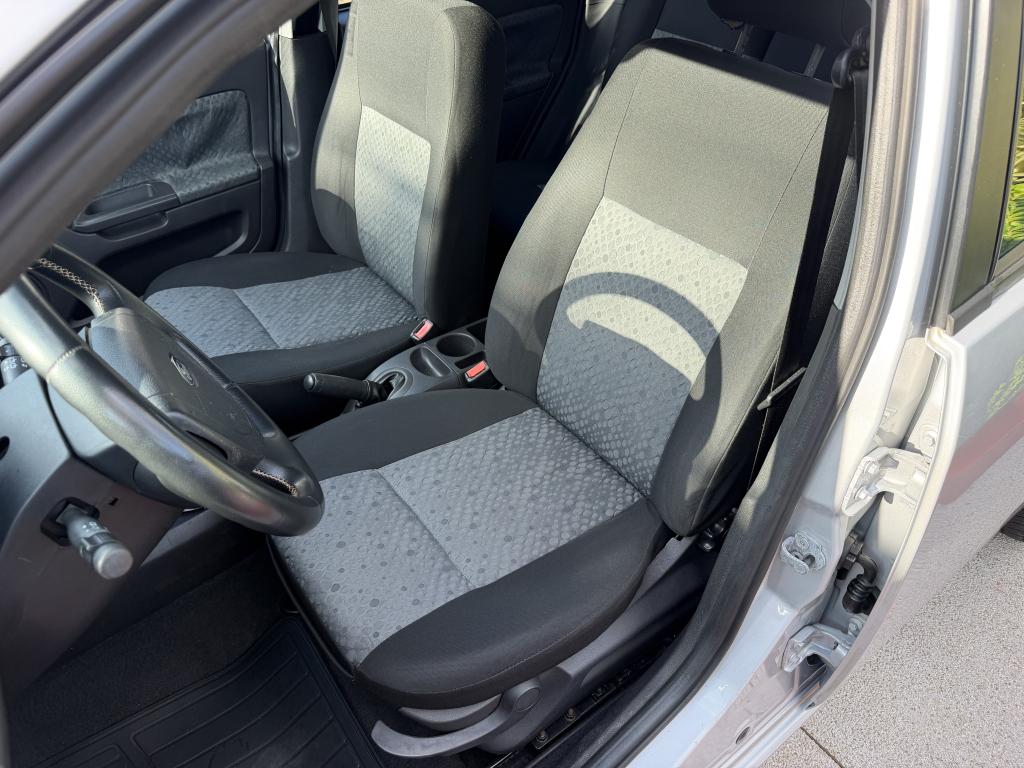 FORD Fiesta Hatch - Foto