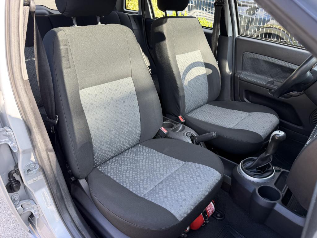 FORD Fiesta Hatch - Foto