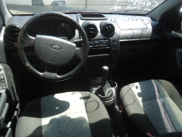 FORD Fiesta Hatch - Foto