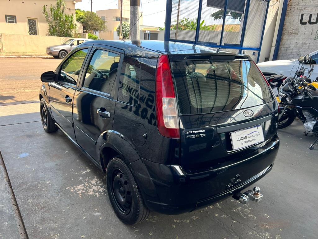 FORD Fiesta Hatch - Foto