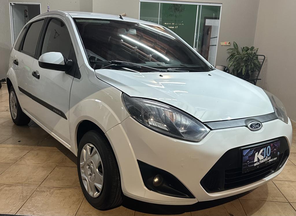 FORD Fiesta Hatch - Foto