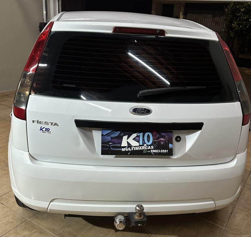 FORD Fiesta Hatch - Foto