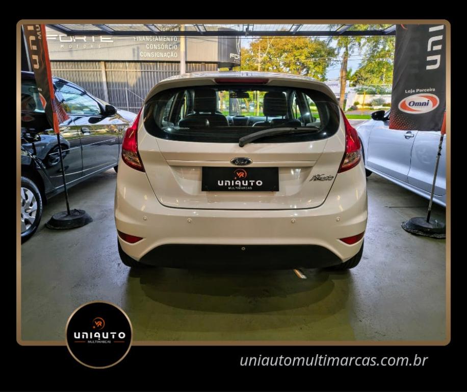 FORD Fiesta Hatch - Foto