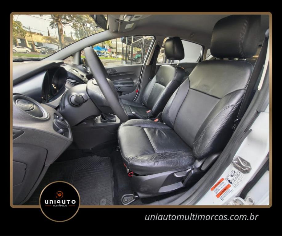 FORD Fiesta Hatch - Foto