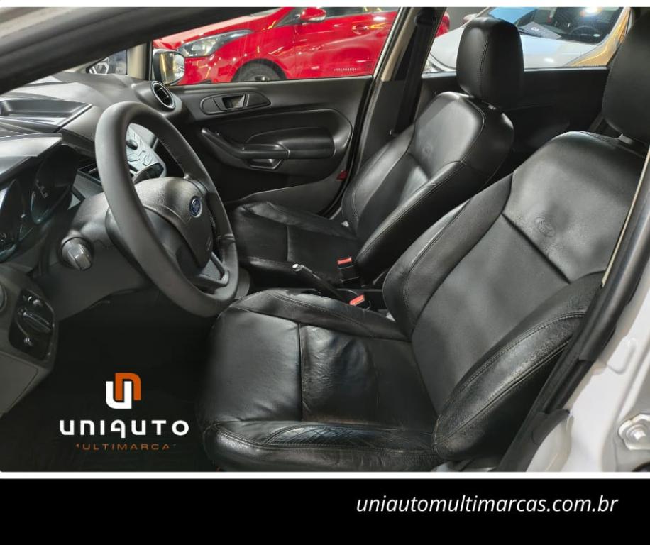 FORD Fiesta Hatch - Foto
