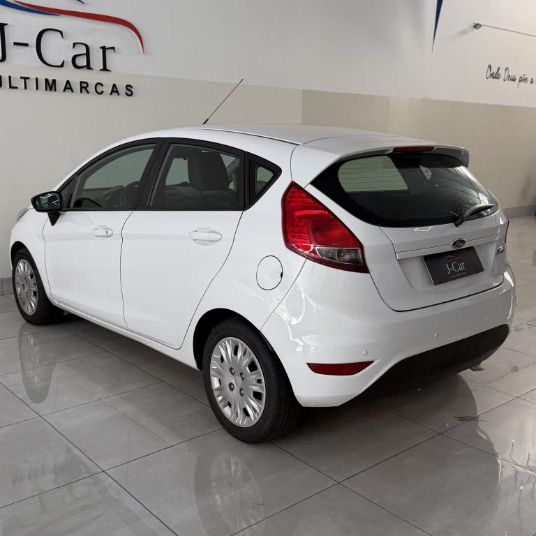 FORD Fiesta Hatch - Foto