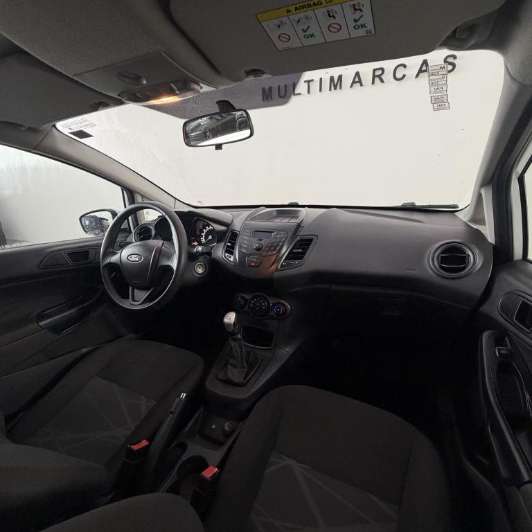 FORD Fiesta Hatch - Foto